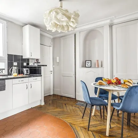 Le Marais 1br Place Saint Apartament Paryż